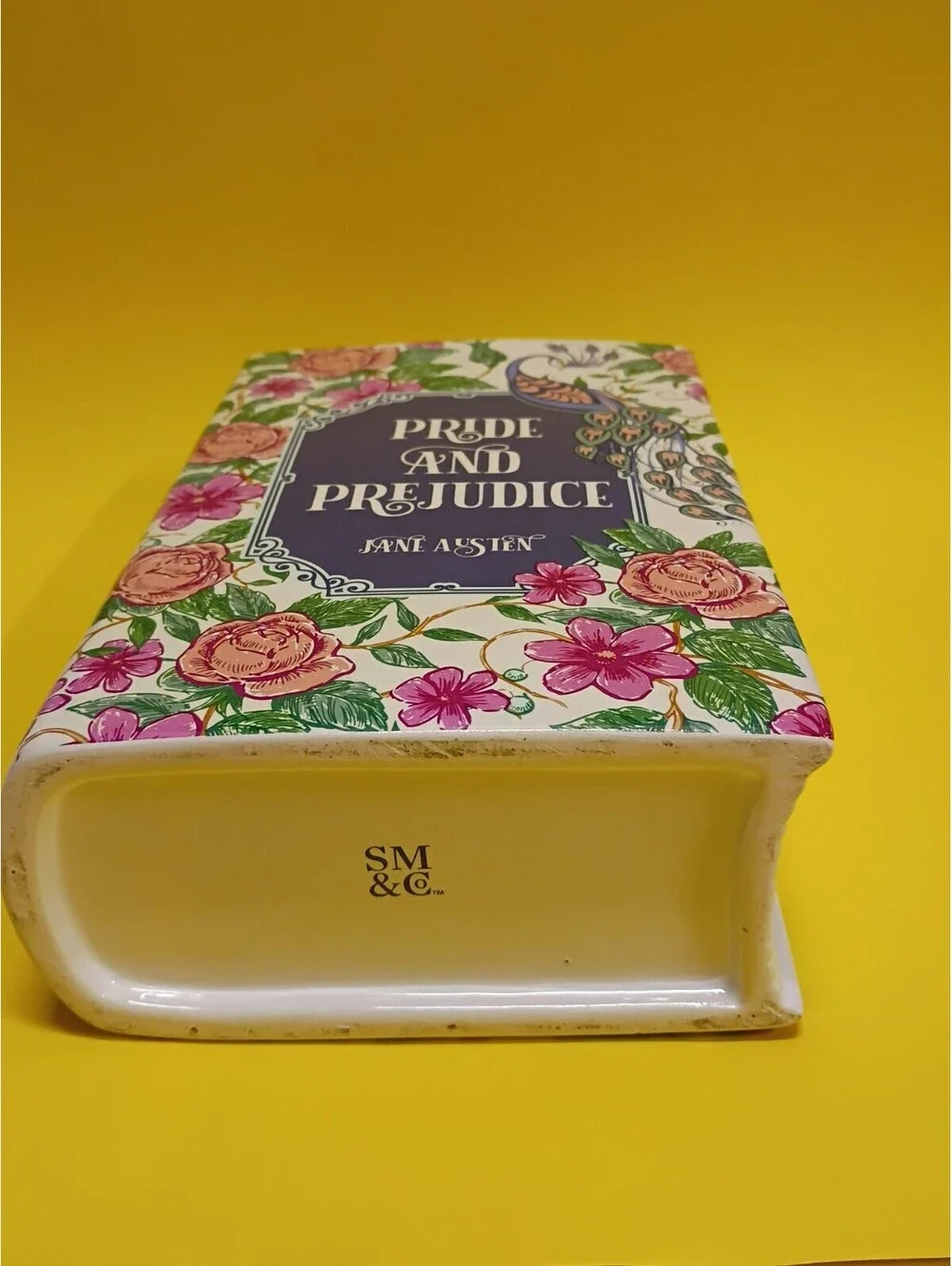 Steel Mill & Co Pride & Prejudice Book-Shaped Decorative Vase Book Club Ladies